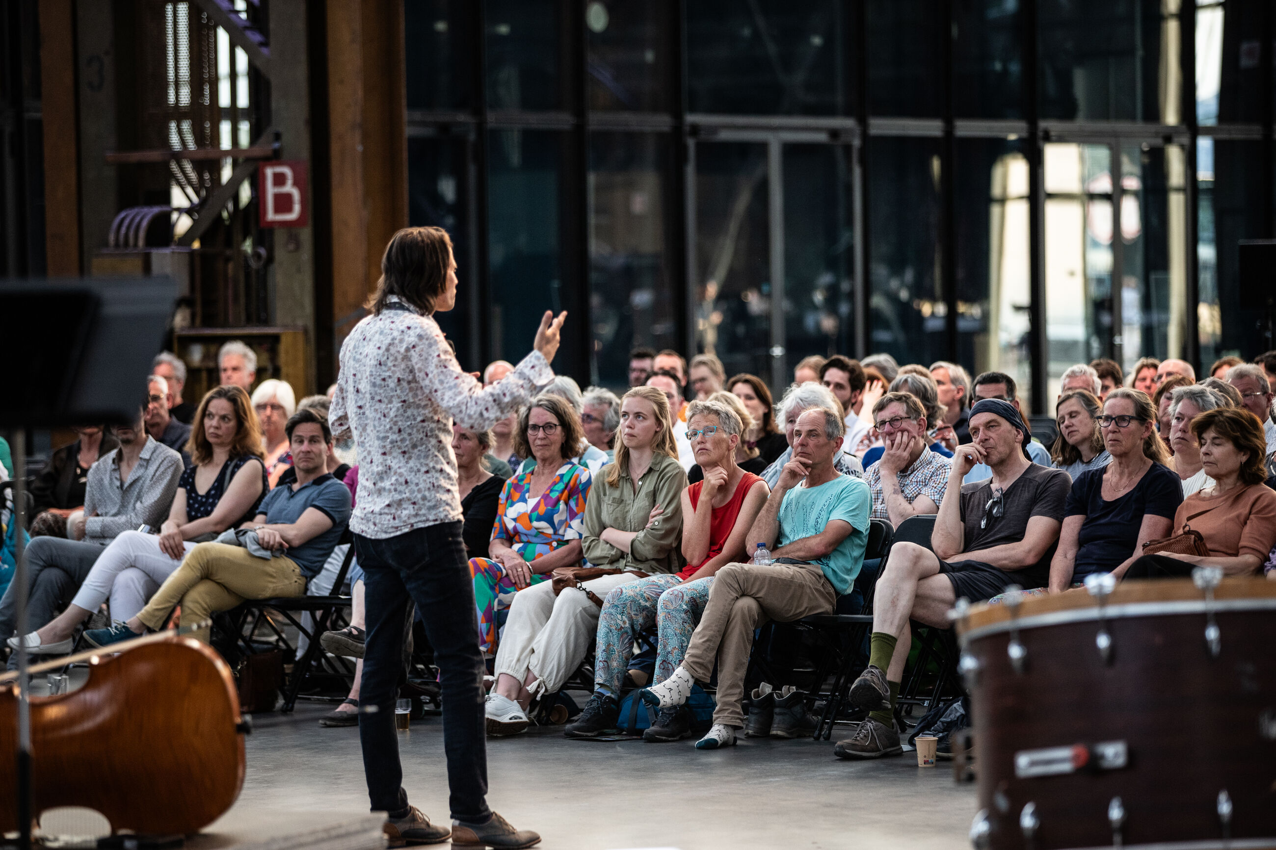 Inleidingen Tussen Tijd en Ruimte