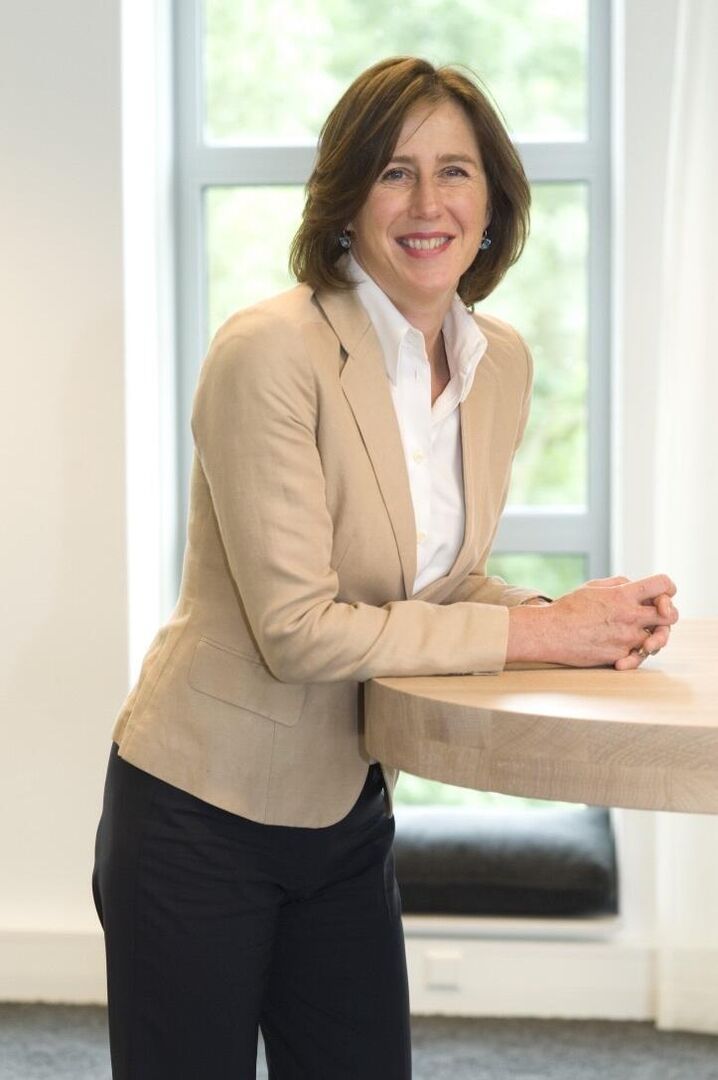 Yvonne Brzesowsky-Ruys - secretary